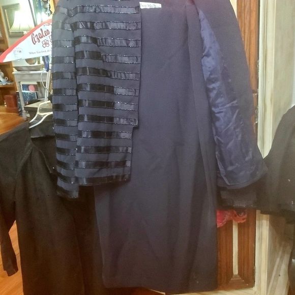 Vintage Marie St Claire beaded suit - Picture 2 of 7